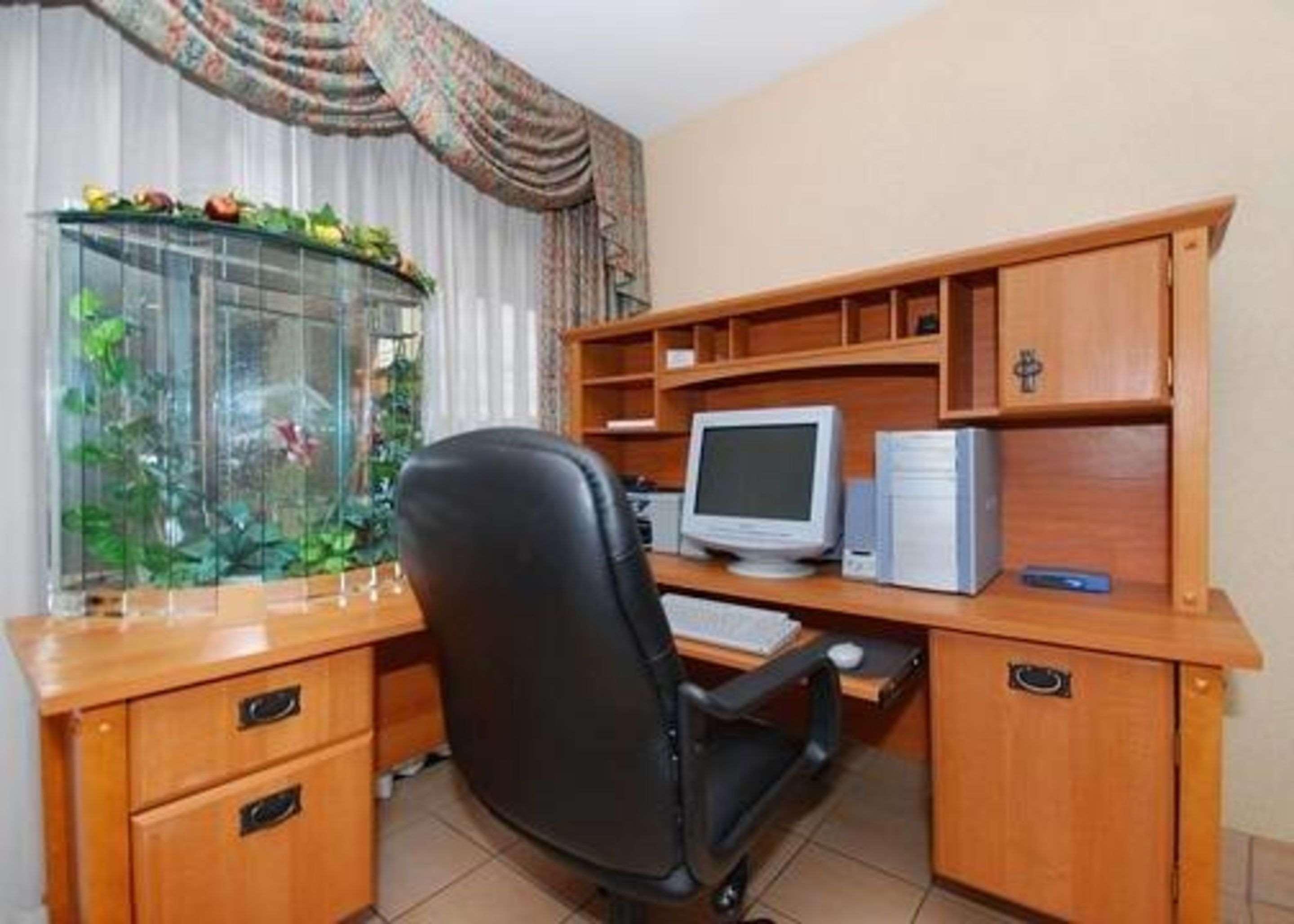 Quality Inn & Suites Danville Extérieur photo