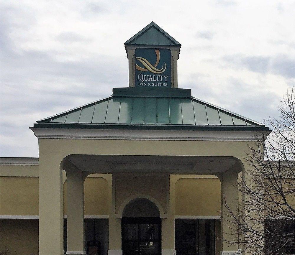 Quality Inn & Suites Danville Extérieur photo