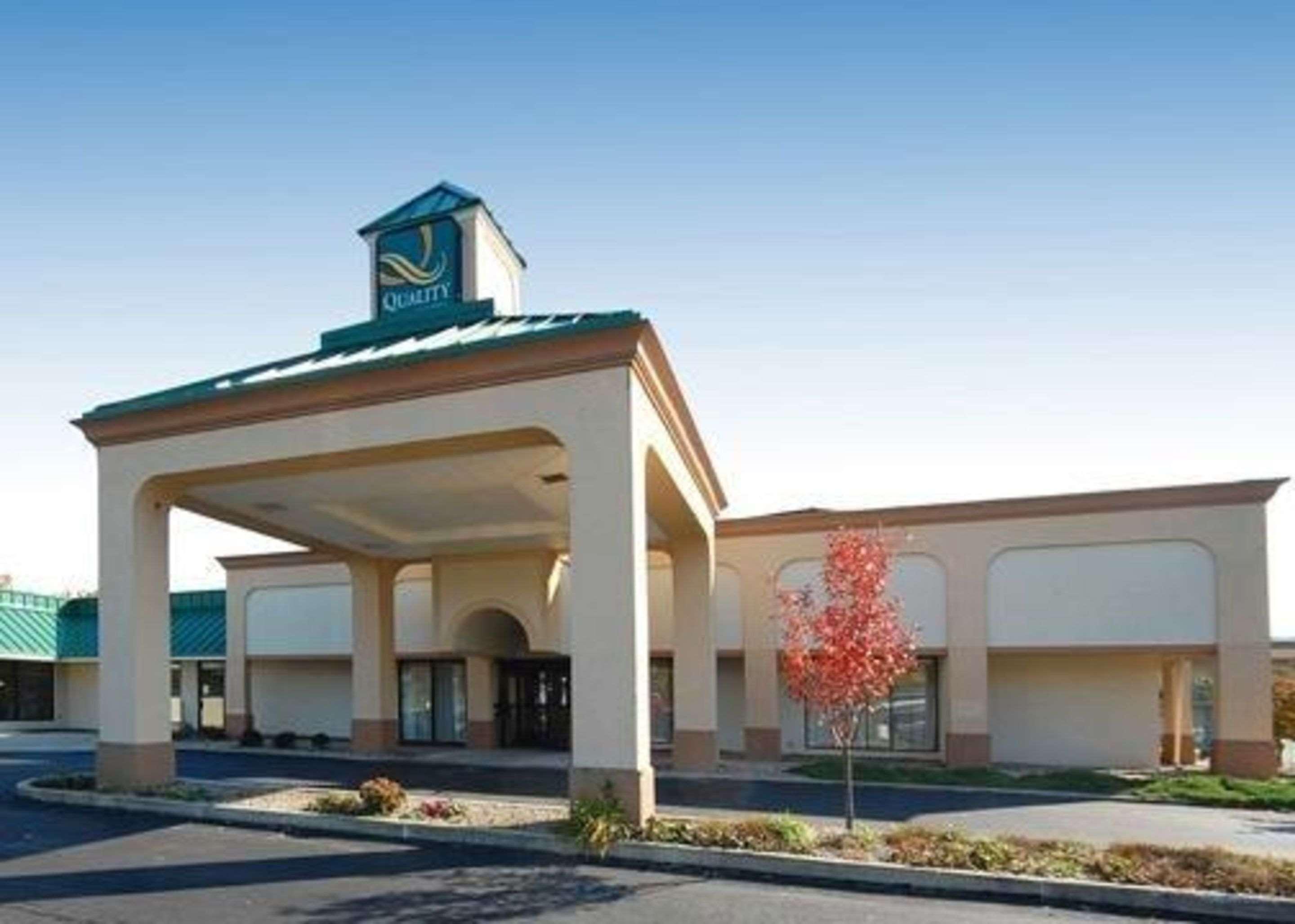 Quality Inn & Suites Danville Extérieur photo